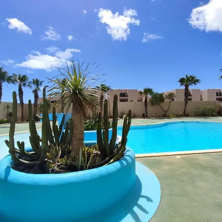 Sakina Parque Paraiso Apartment *